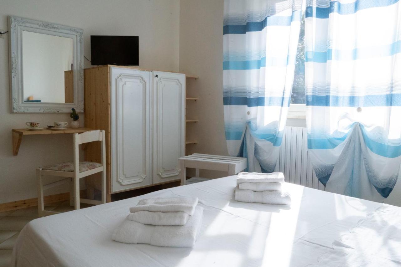 Villa Lina Bed&Breakfast Таранто Екстер'єр фото