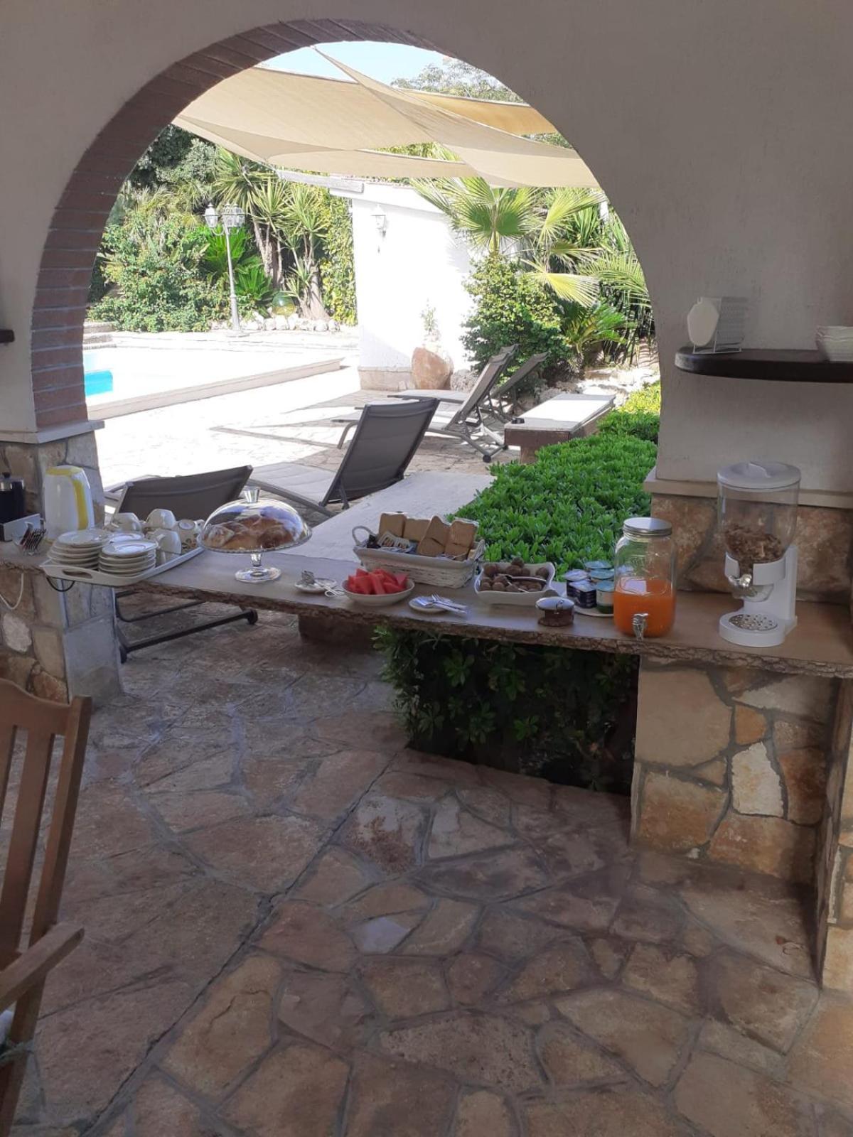 Villa Lina Bed&Breakfast Таранто Екстер'єр фото