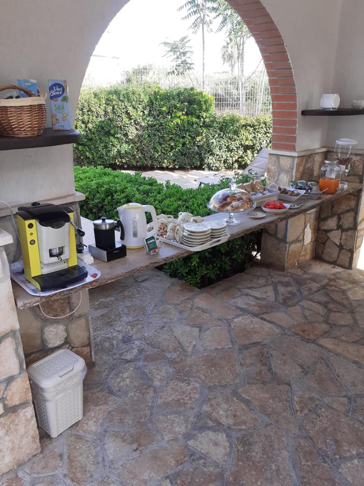 Villa Lina Bed&Breakfast Таранто Екстер'єр фото