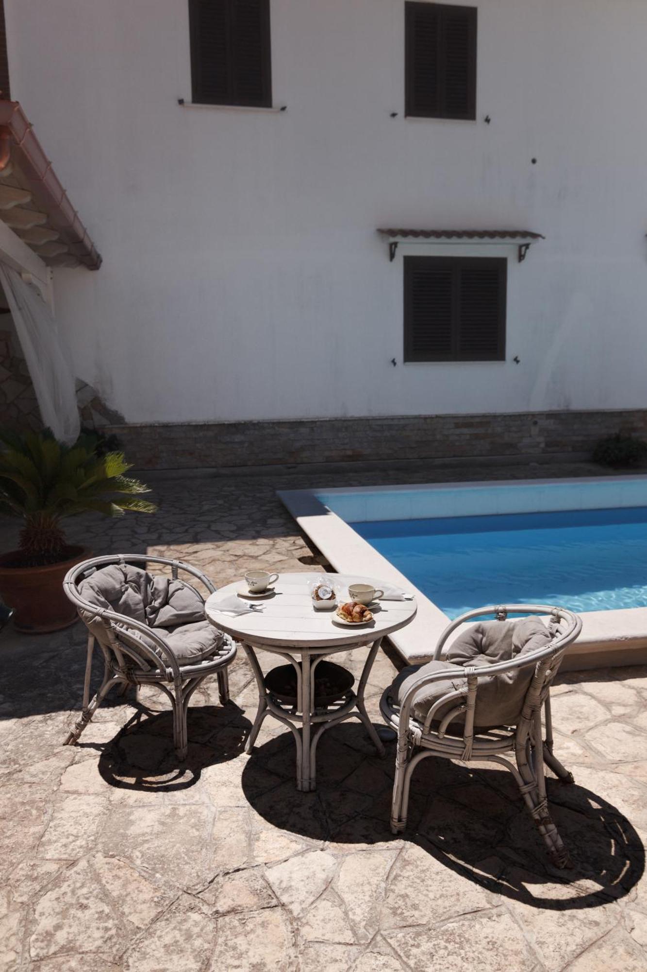 Villa Lina Bed&Breakfast Таранто Екстер'єр фото