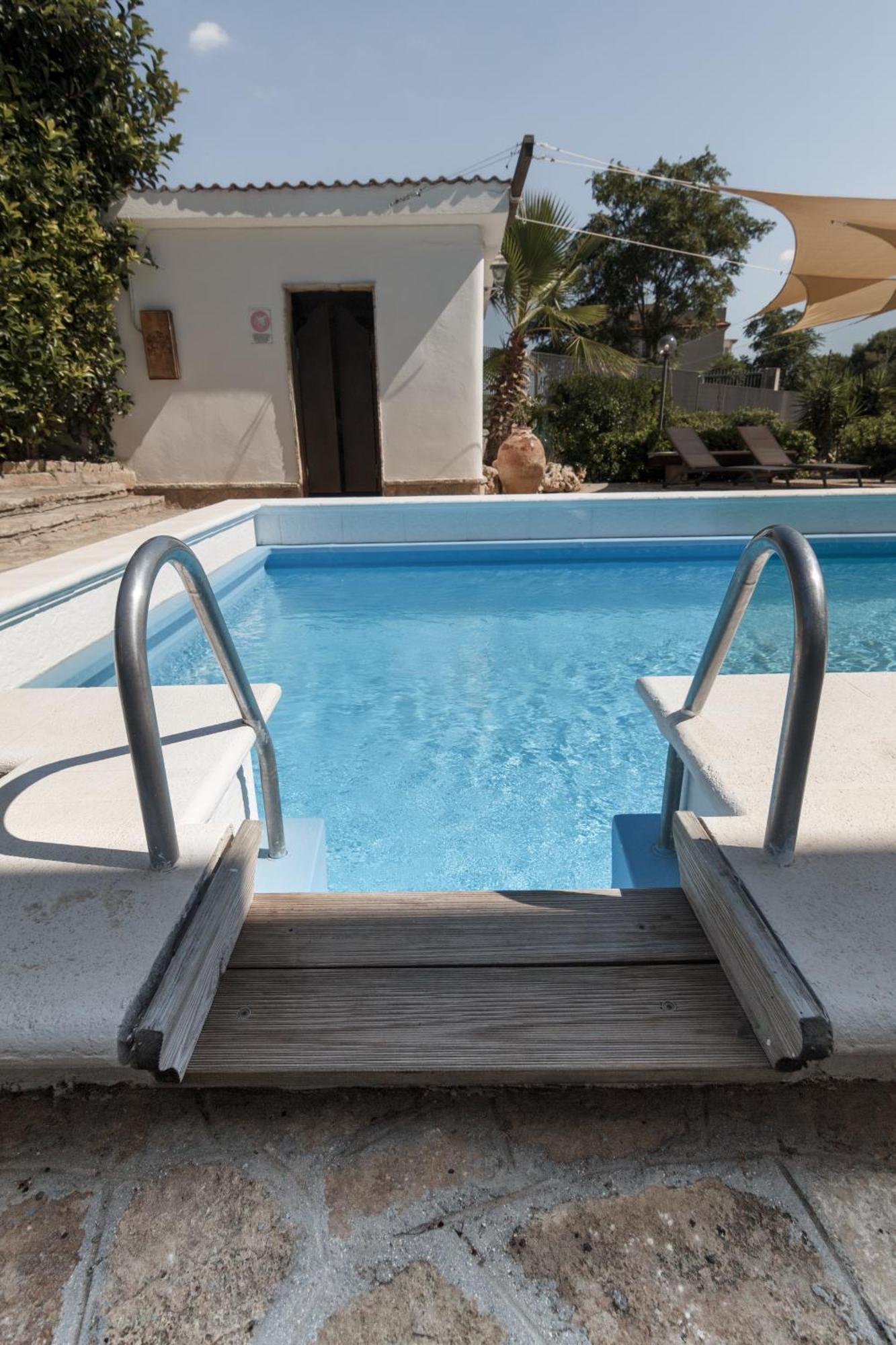 Villa Lina Bed&Breakfast Таранто Екстер'єр фото