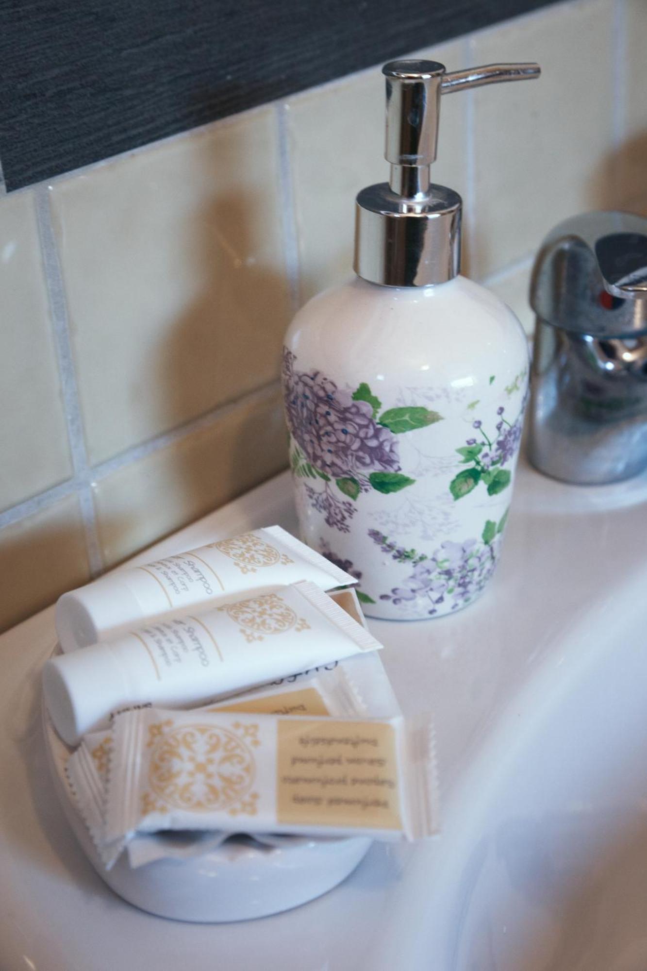 Villa Lina Bed&Breakfast Таранто Екстер'єр фото